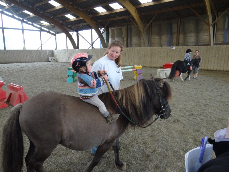 Centre équestre et ferme pédagogique des Droops